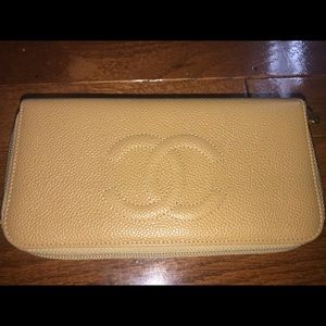 AUTHENTIC CHANEL ZIP WALLET